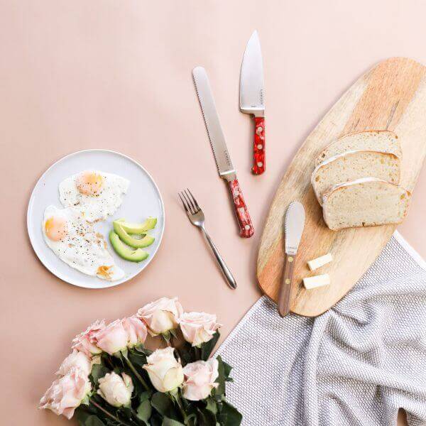 Sandwich Spreader with Fire Knives